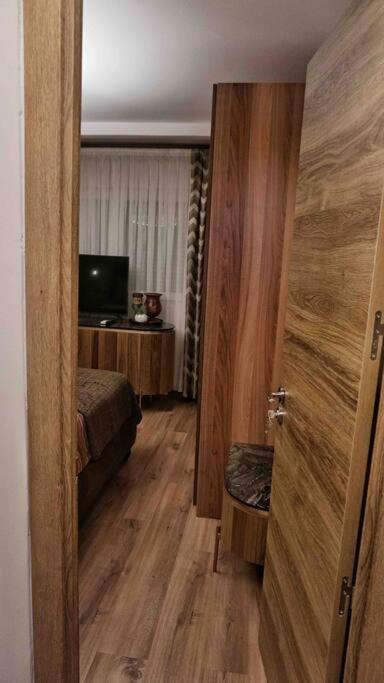 New Luxury 3-Bedroom Apartment Segovia Eksteriør billede