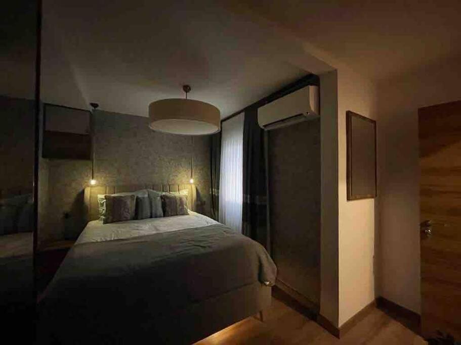 New Luxury 3-Bedroom Apartment Segovia Eksteriør billede